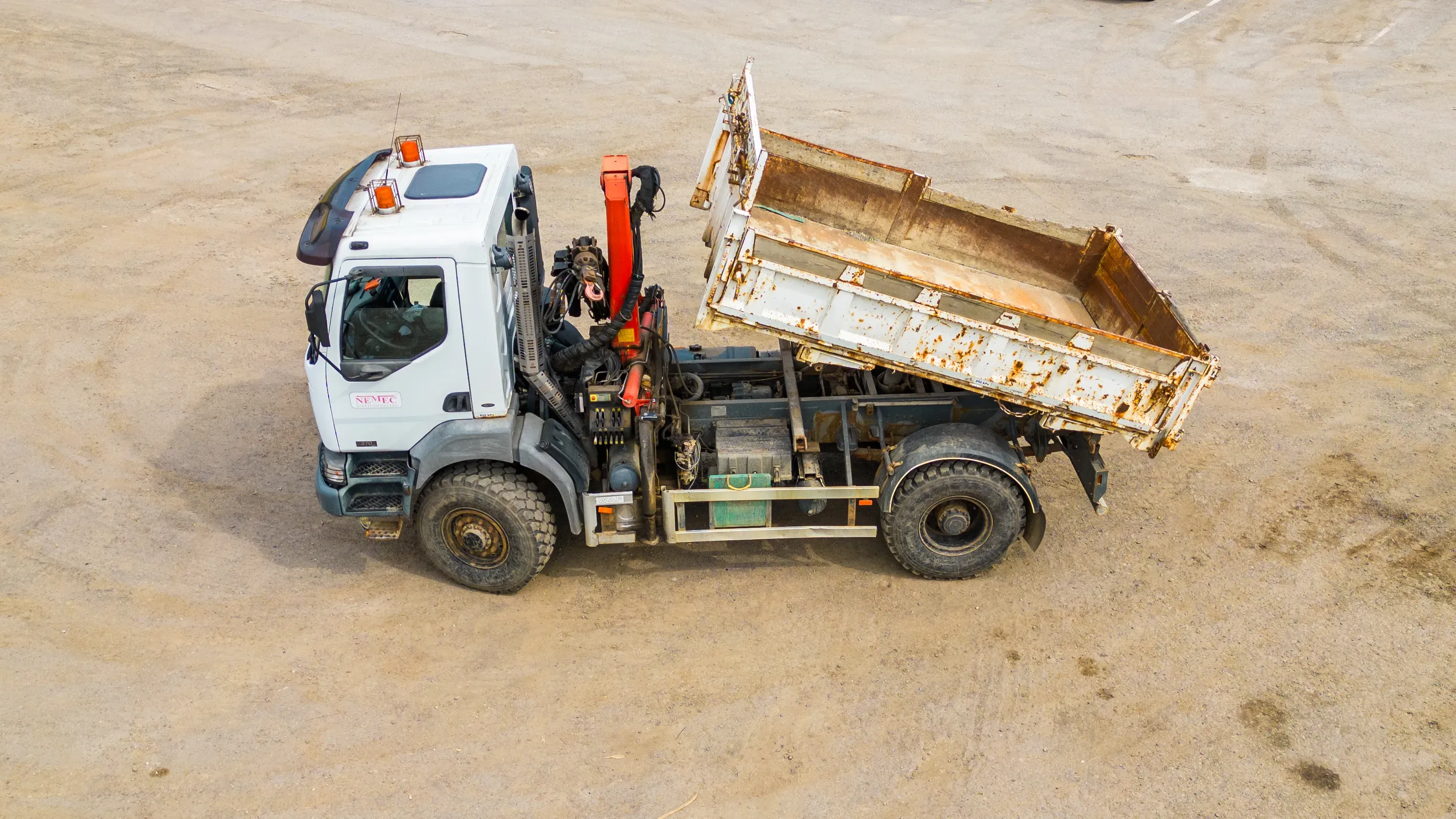 Renault Kerax 370 DCI sklapač 4x4 s hydraulickou rukou + príves